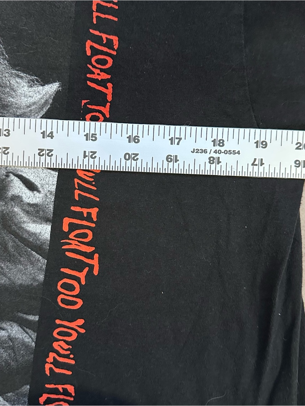 Officially licensed IT Pennywise T Shirt Men’s L - Picture 6 of 7